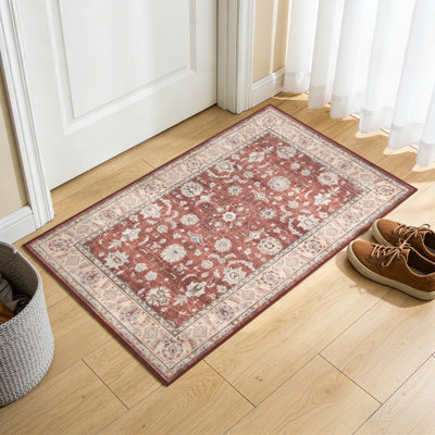 Eaglin 1A582DD8643E43CF859AD2C8D1315D0E Red Accent Rug