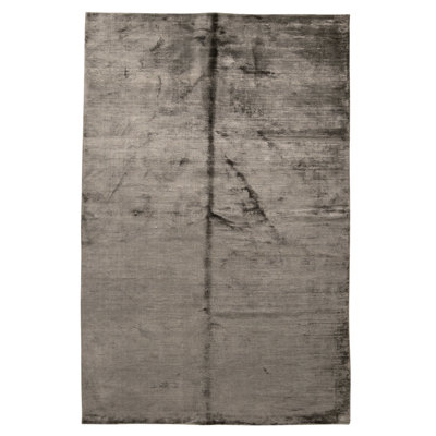Hand Knotted Area Rug in Red