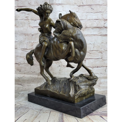 Figurines et sculptures Harri