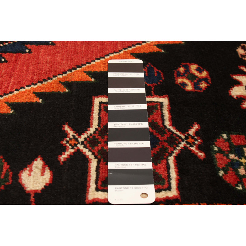 Andelz Black Rug 4'7" x 7'1"
