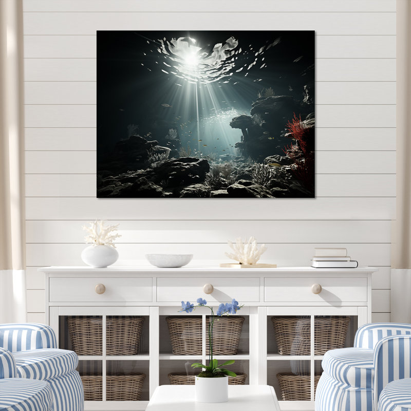 «Deep Light On Coral Hidden Treasures II», impressions sur toile plage et océan, Toile tendue, H 16 po x l 32 po x P 1 po