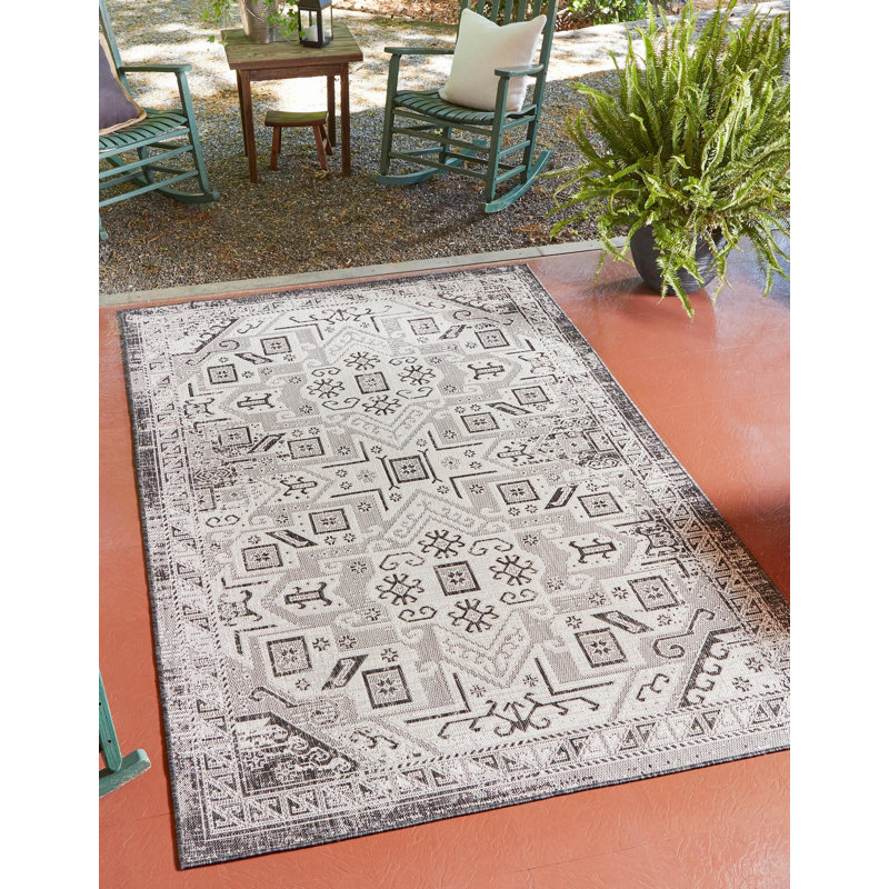 Tapis gris d'extérieur Chand, Rectangle 10 pi x 14 pi