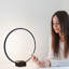 Lampe de table moderne à DEL intégrée avec gradateur à 3 voies et port de charge USB, finition noire Circle-259836419