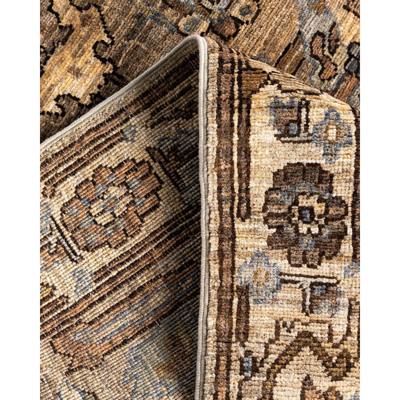 Serapi One-of-a-Kind 3' 11" X 5' 11" Hand Knotted Area Rug
