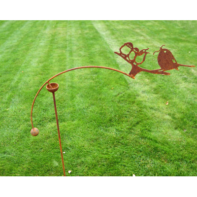 Gallerie Birds Feeding Garden Stake