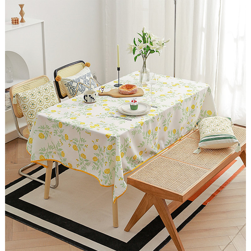 Nappe Floral Birthday