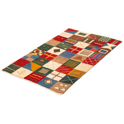Tapis rouge Helbe Gabbeh 3 pi 9 po x 5 pi 8 po