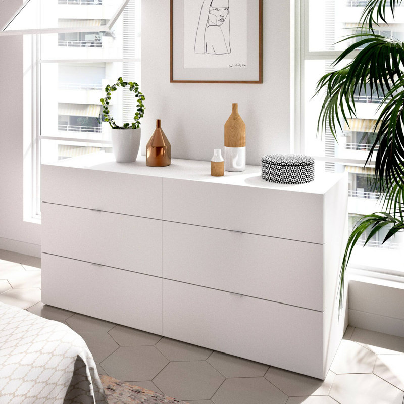 Abdalrhman 6 - Drawer Rectangle Accent Chest