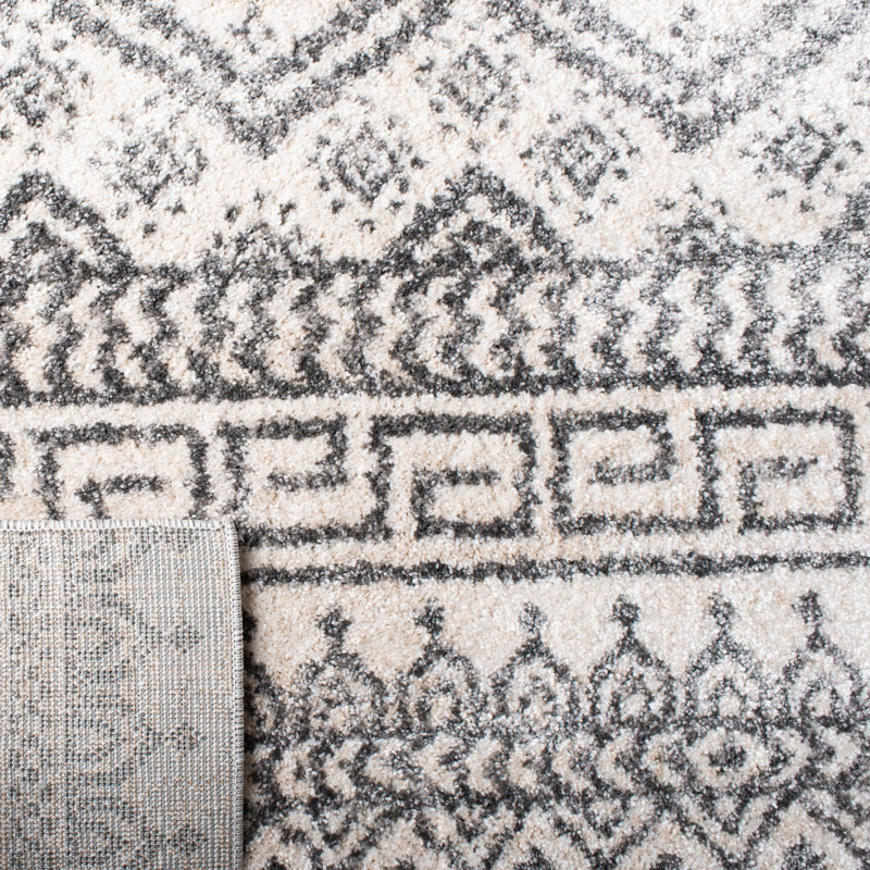 Wynter Performance Southwestern Rug, Rectangle 5'3" x 7'7"