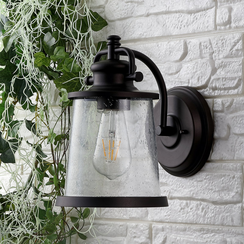 Chugg Wall Light