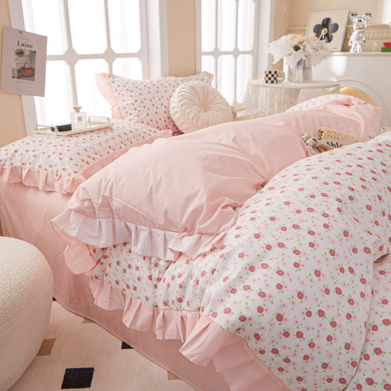 Microfiber Floral Print Comforter Set, Full Comforter + 2 Pillowcases
