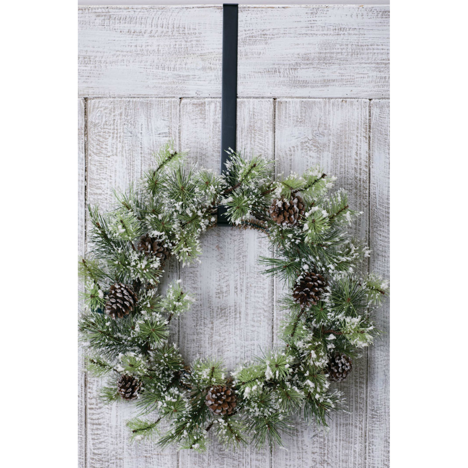 2'' Metal Wreath Hanger, Black