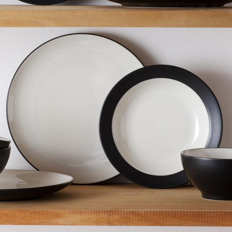 Noritake Colorwave 12-Piece Coupe Dinnerware Set, Service for 4, Graphite