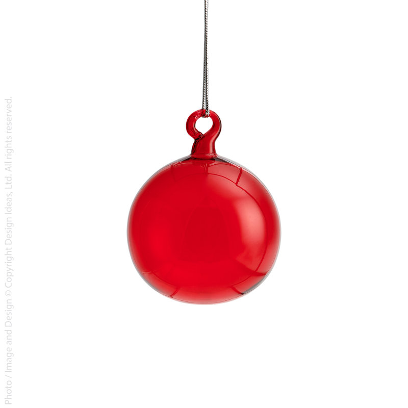 Ornement Moroah - 3 en rouge, H 2,99 po x l 2,99 po x P 2,99 po