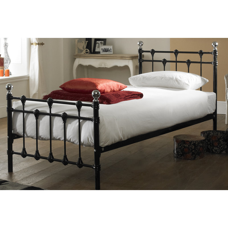 Hawthorn Metal Bed, Black, Small Single (2'6)