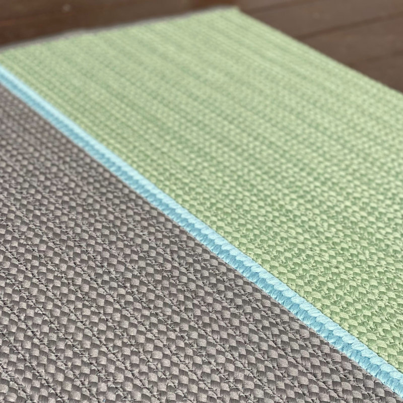 Tapis intérieur / extérieur gris en polypropylène tressé à la machine Rectangle, Rectangle 2 pi x 3 pi