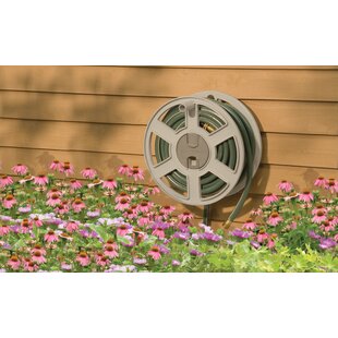  VEVOR Retractable Hose Reel, 84 ft x 5/8 inch, Garden Water  Hose Reel with 9-Pattern Nozzle, 180° Swivel Bracket Wall-Mounted,  Automatic Rewind, Lock at Any Length, with Slow Return System 
