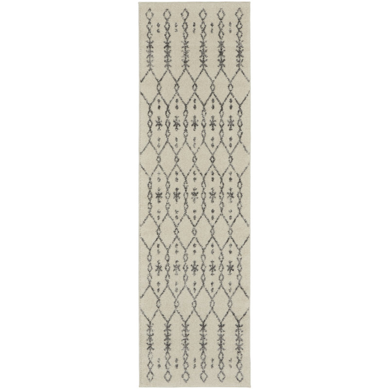 Indoor Rug, Runner 2'2" x 7'6"