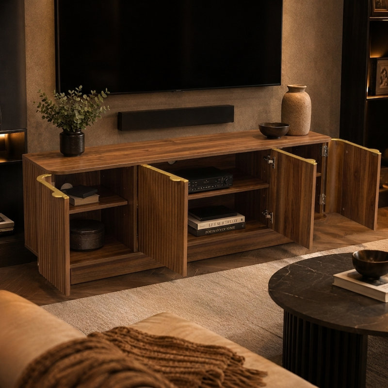 Meuble télé 70 po Mid-Century pour téléviseur de 70 po ou moins, console multimédia en bois cannelé avec tablettes réglables, gestion des câbles et armoires de rangement