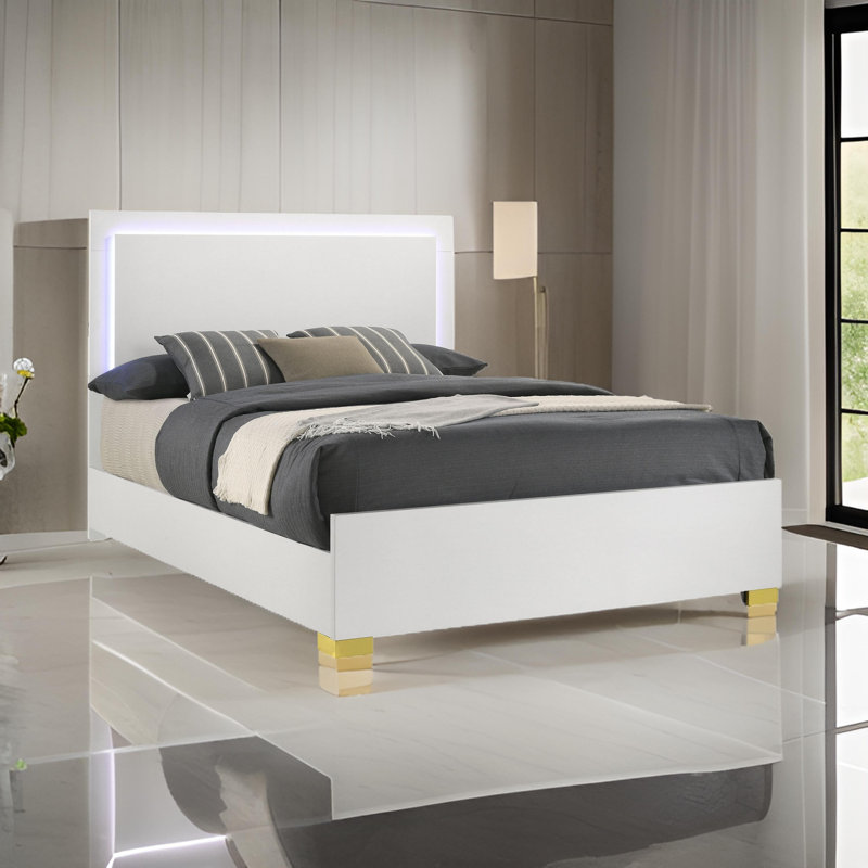 Zaidah Platform Bed, White, King