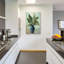 Art mural en verre épique «Mint And Blue Still Life» par Silvia Vassileva, 24 po x 36 po-308885074