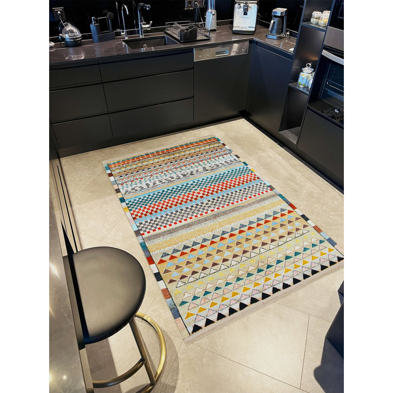 Tapis décoratif moderne multicolore à motifs détaillés de la collection Barcelona