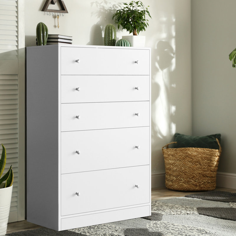 Baez 5 Drawer 31.5" W Chest, White