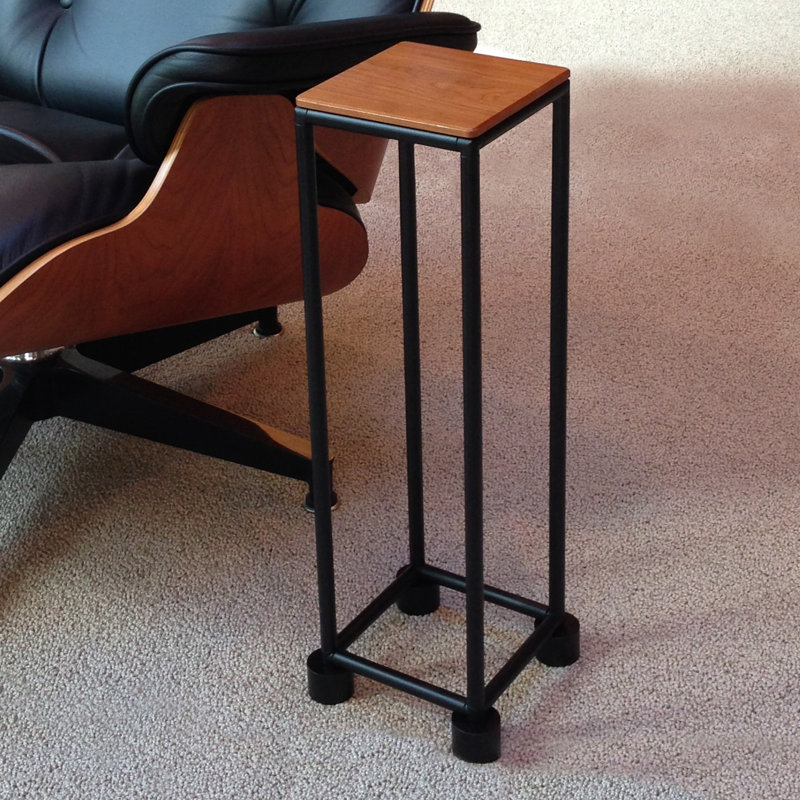Table de bout Holmestrand, Teck, Noir mat