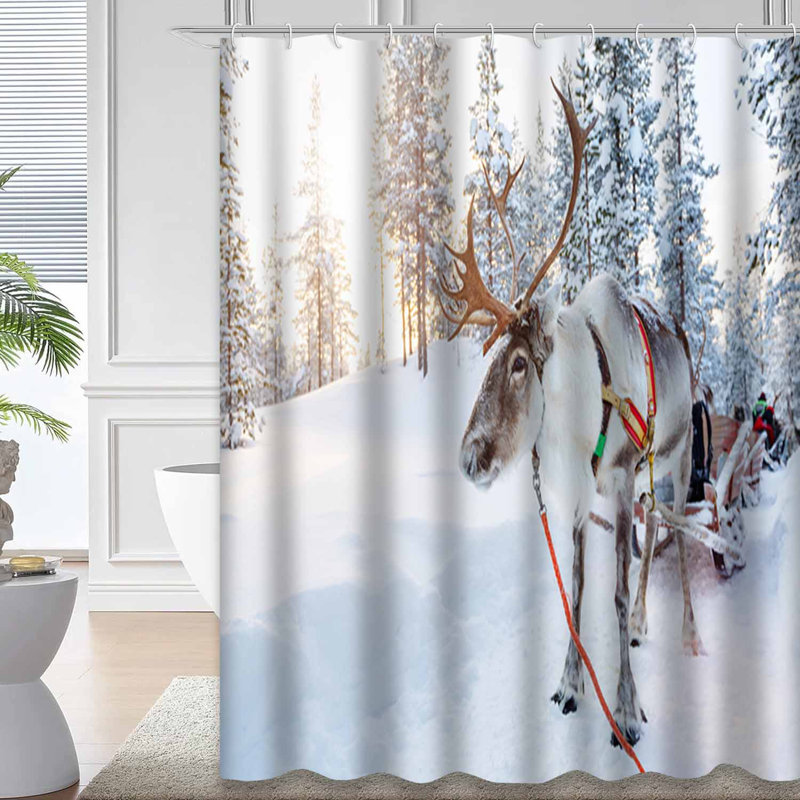 Rideau de douche Reindeer Winter Forest Snow, L 72 po x l 78 po