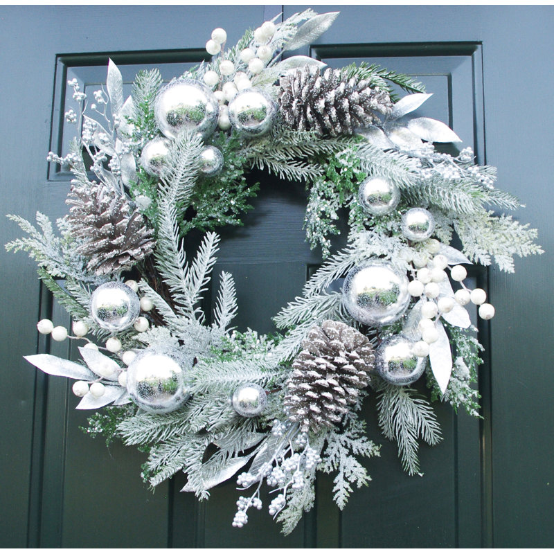 Christmas Ornaments Pinecone Wreath, Silver