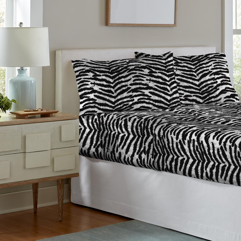 Flannel Animal Print Sheet Set, Full Sheet Set with Fitted Sheet and 2 Pillowcases