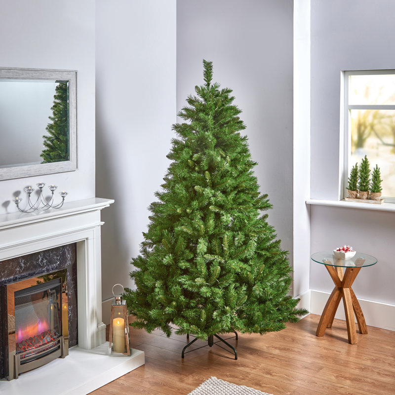Pre-lit Winchester Pine Christmas Tree