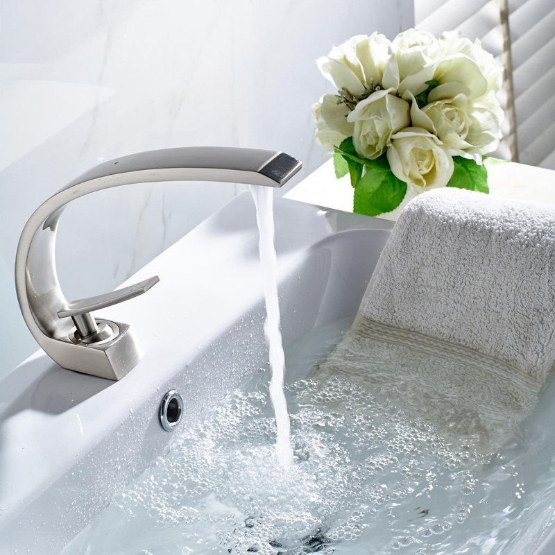 Single Hole Bathroom Faucet, Modern Single Handle Vanity Basin Faucet, Brushed Nickel