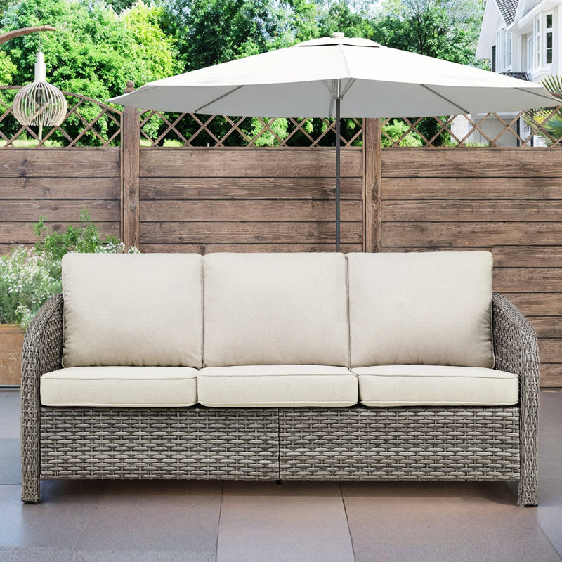 Mobilier d'extérieur 73,6 po 3 places, coussins beiges profonds, courbe lisse, résistance aux intempéries, housses de coussin au look moderne unifié