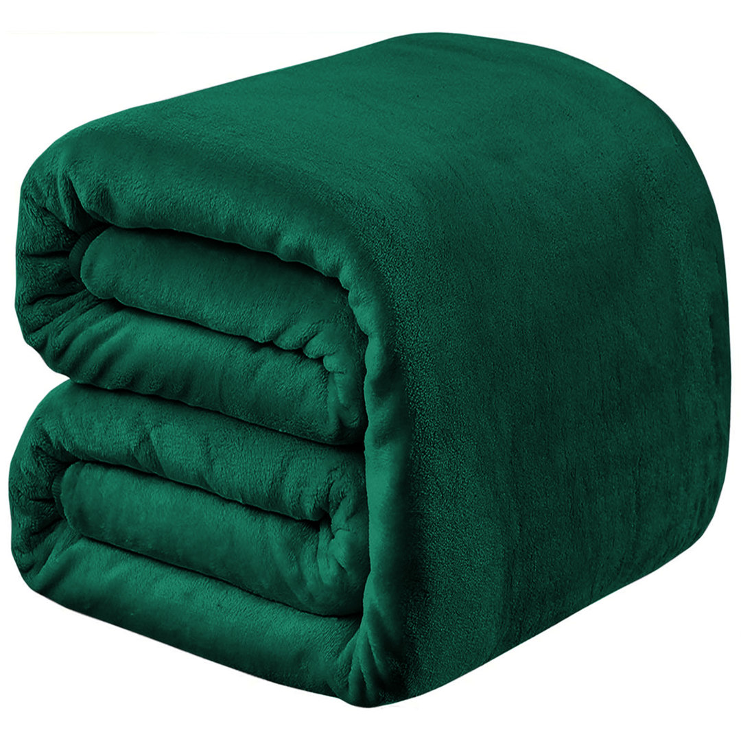 Soft & Cozy Faux Fur Reversible Fleece Throw Blanket