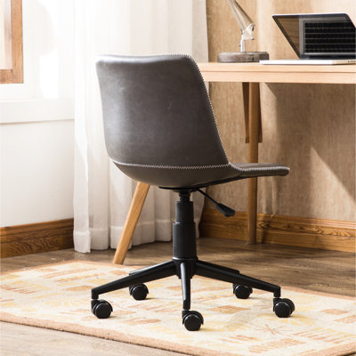 Chaise de bureau avec housse de siège en similicuir gris antique. Courbé pour une expérience assise améliorée. 360 pivotant et réglable en hauteur. Cadre en acier noir mat 5. Remontée pneumatique pour ordinateur -, gris Doux