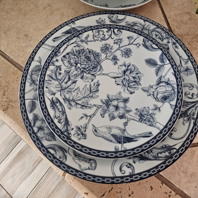 Piece Porcelain China Dinnerware Set - Service for 6