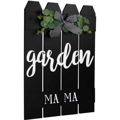 Wall Decor on Wood