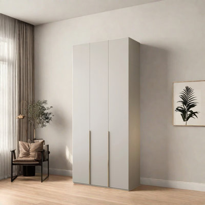 Garde-robe simple de couleur unie
