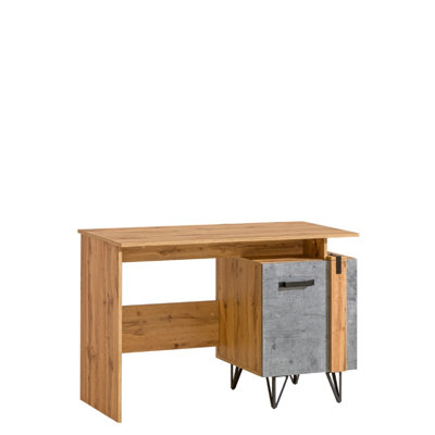 Lamoreaux Desk
