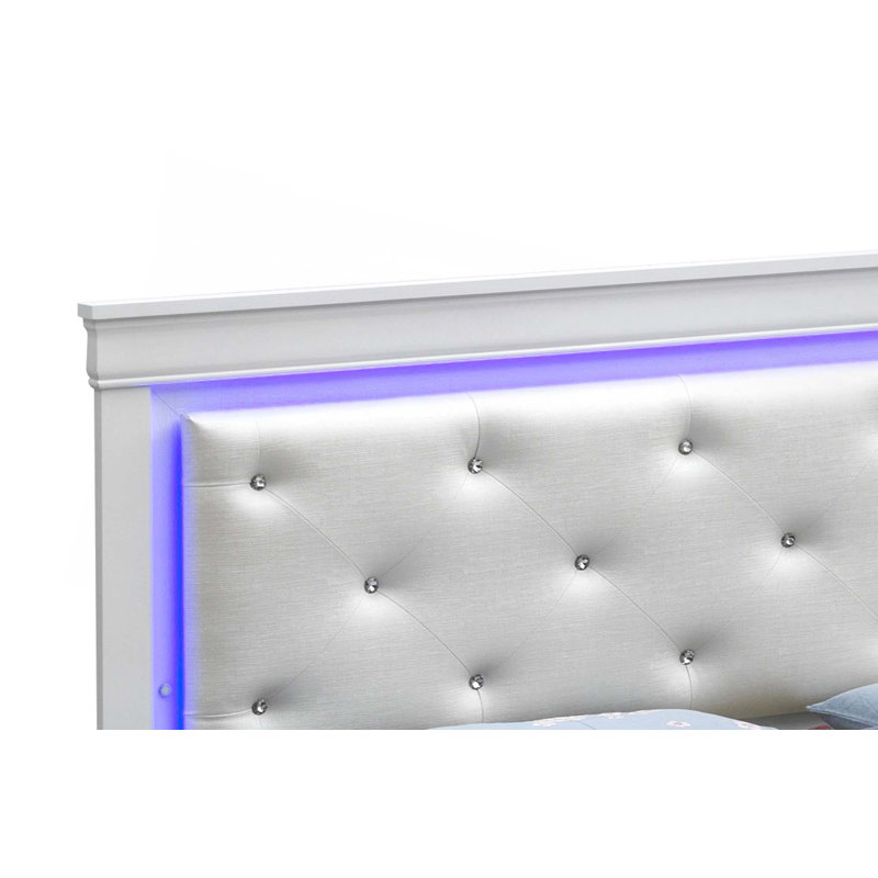 Lit d'inspiration scandinave, créant une ambiance paisible, Double, Champagne