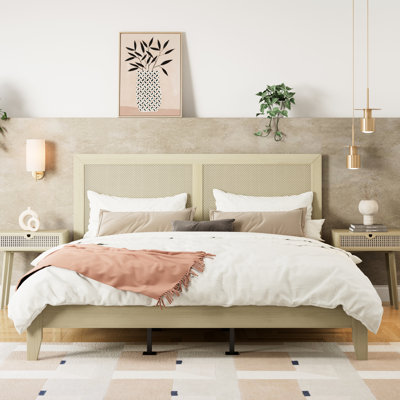 Très grand lit, cadre de lit en bois naturel, ornements tissés, pieds en caoutchouc, système de lattes silencieuses, idéal pour les chambres à coucher modernes, conception d'inspiration Mid-Century solide, ton, lattes, support lourd, convient