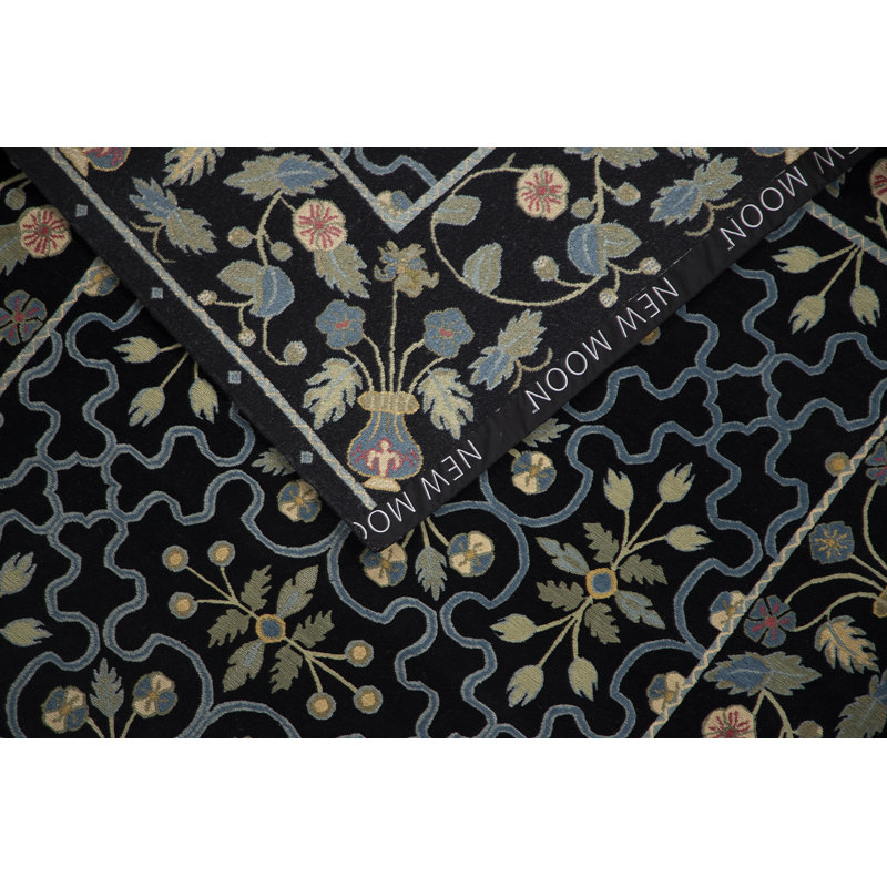 Erika Wool Oriental Area Rug, Runner 3' x 7'