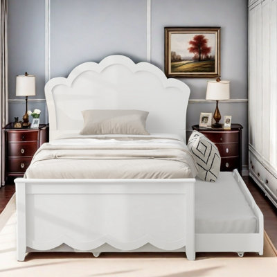 Darielle Platform Bed