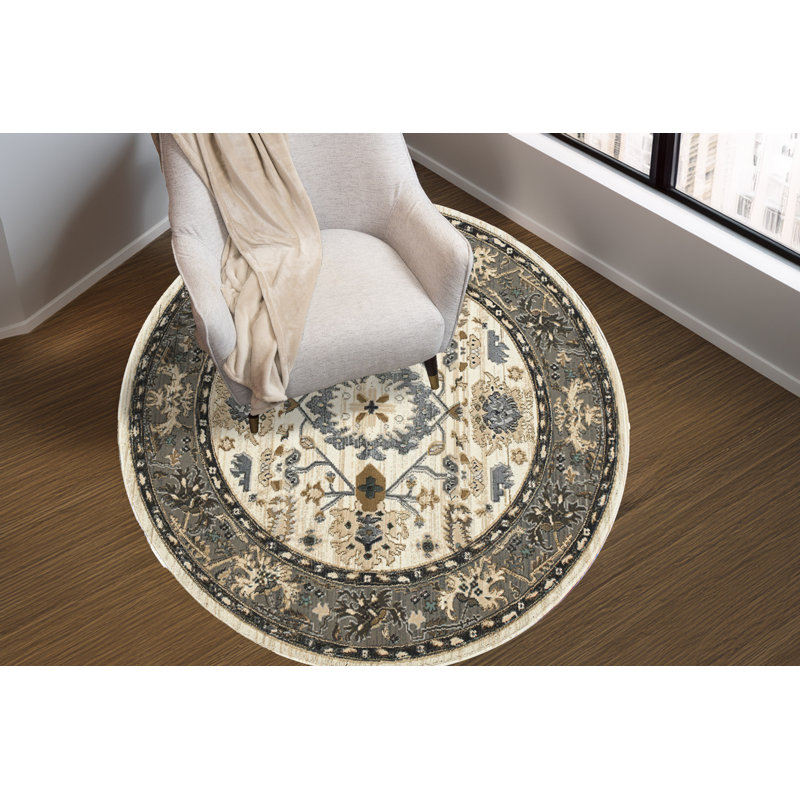 Mishawaka Oriental Indoor Rug, Round 5'3"