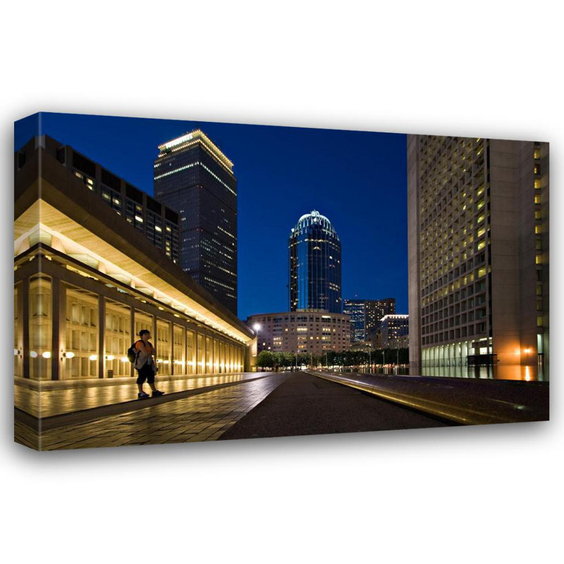 Christian Science Plaza, Boston, H 32 po x l 48 po