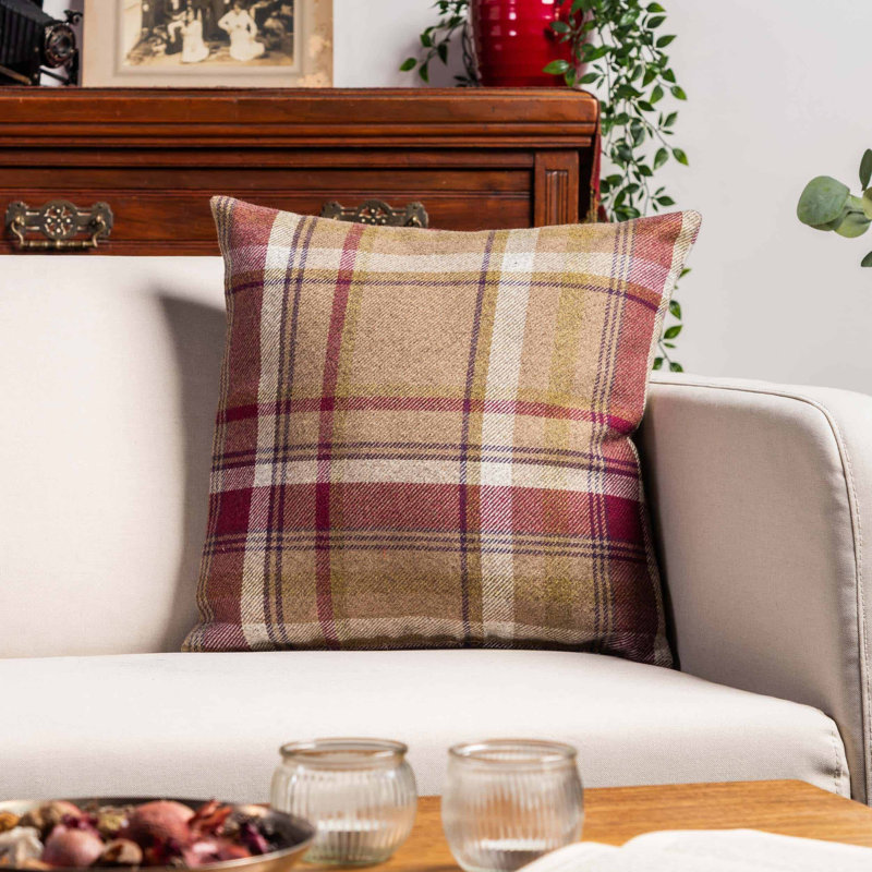Plaid Cushion, 43x43cm, Feather filled