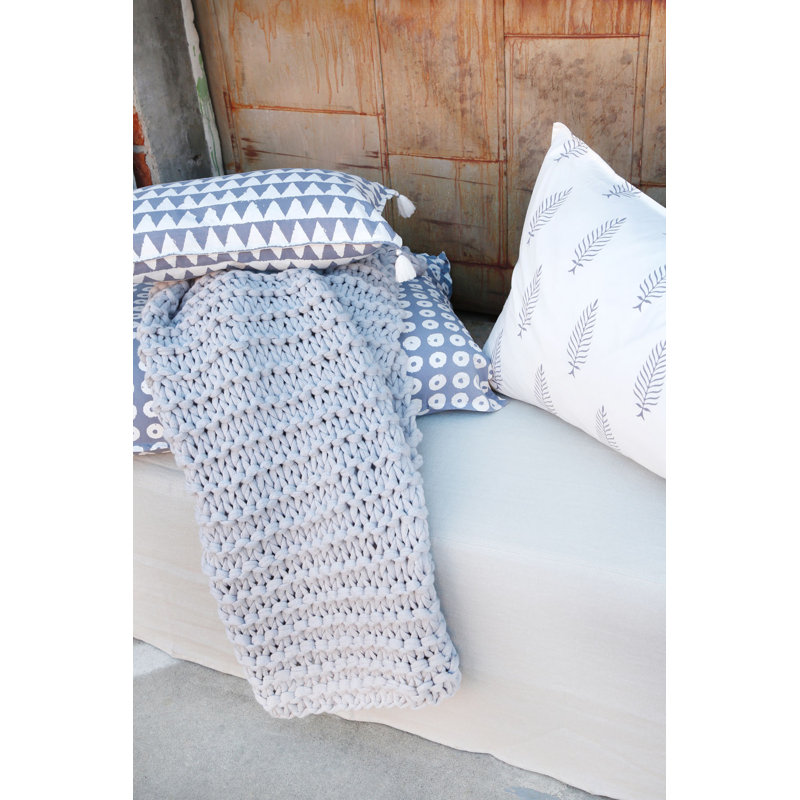Finn Throw Blanket, Silver