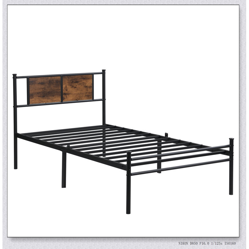 Tête de lit en métal avec décoration en bois, Lit simple