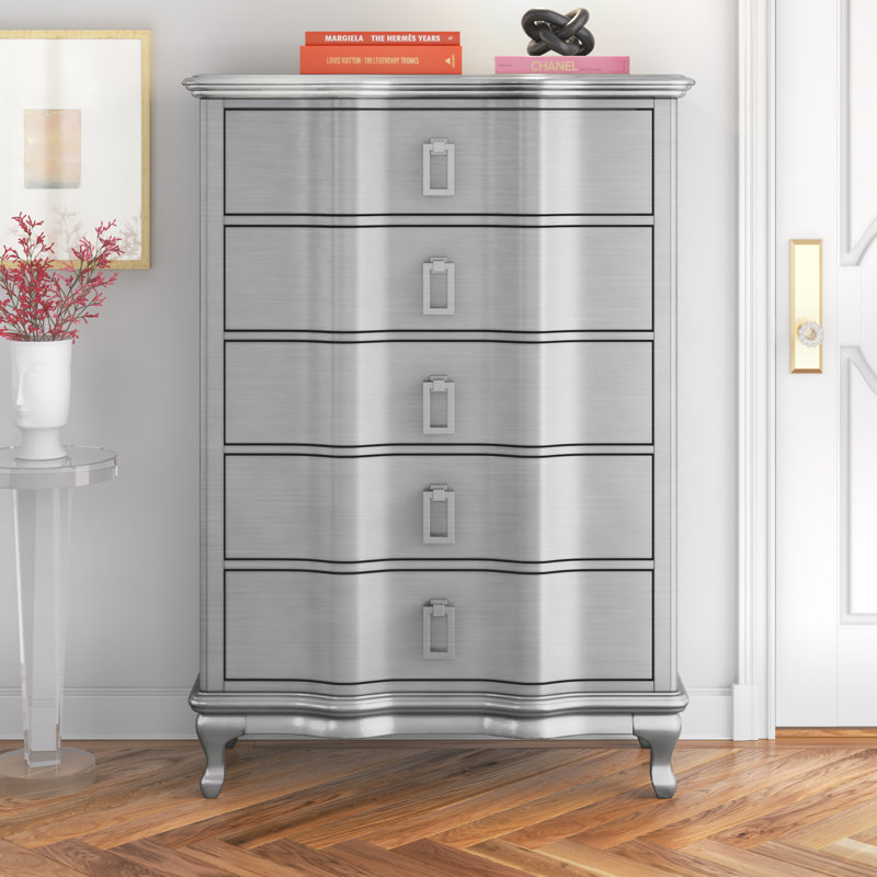 Daphne 38.5'' W 5 - Drawer Dresser